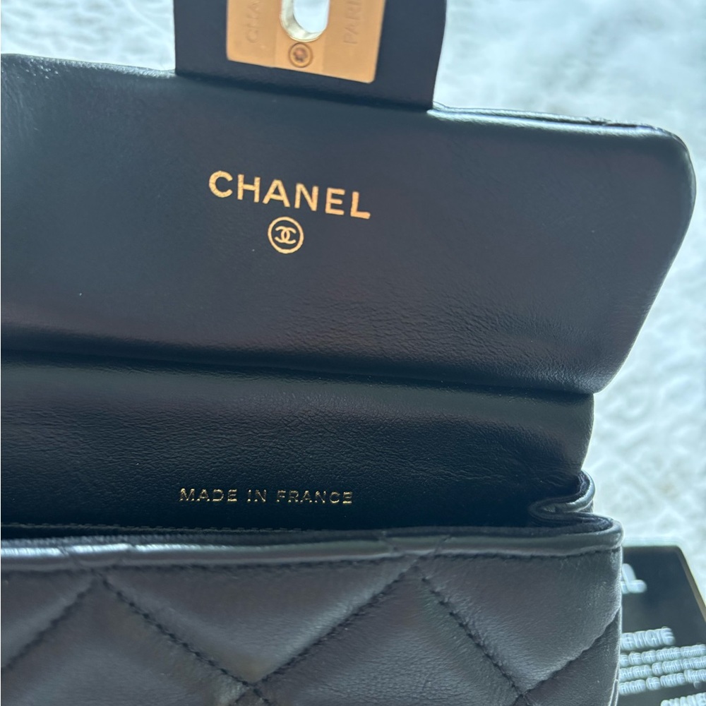 CHANEL authentic Black and Gold Mini Quilted Bag - Picture 6 of 7